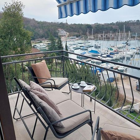 Apartman Marija II 奥米沙利 外观 照片